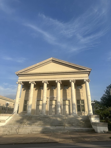 1893년 9월 버지니아 댄빌(Danville)에서 드류 선교사와 루시 선교사가 결혼식을 올렸고, 남장로교 최초의 의료선교사가 되었다.