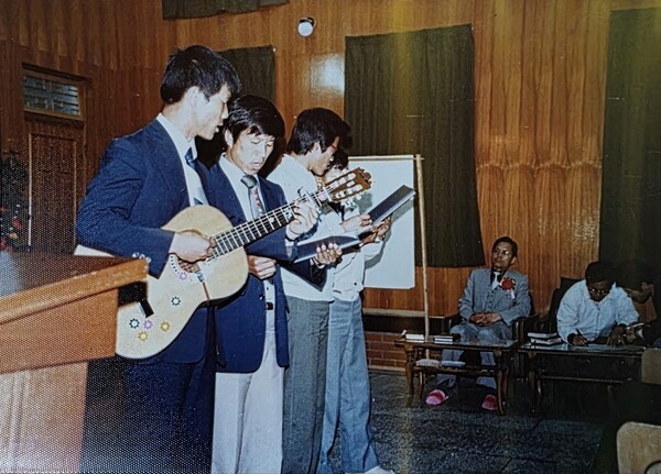 덕두교회 찬양 인도